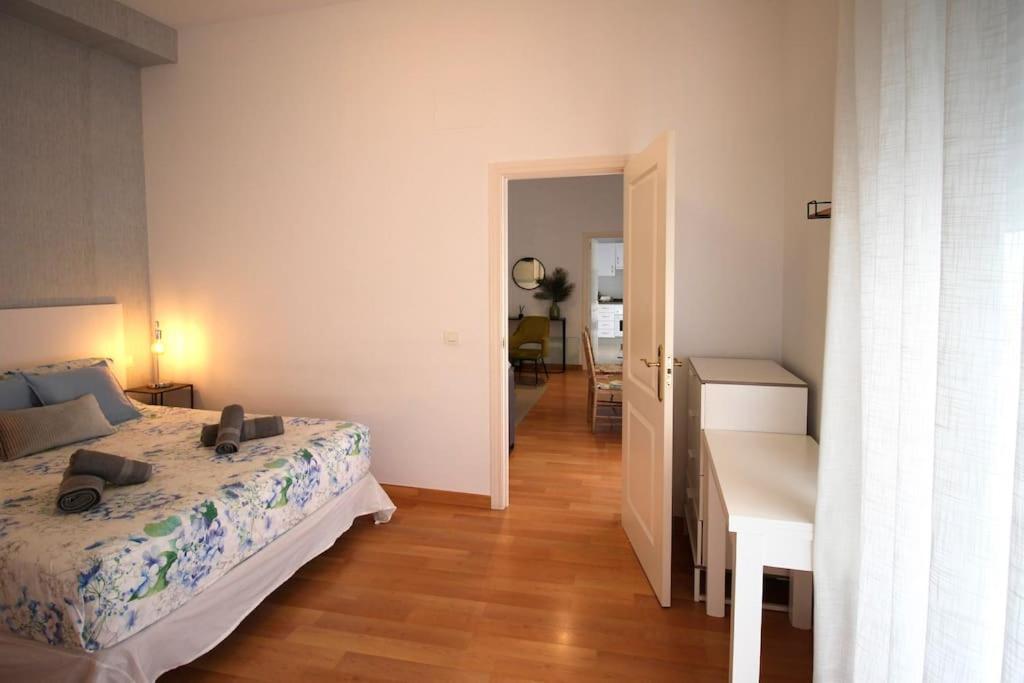 Bonito Y Silencioso Apartamento - Centro Historico مالقة المظهر الخارجي الصورة